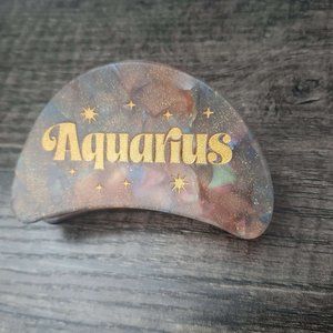 Zodiac Aquarius Hair Claw Clip NWOT